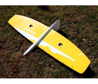 Gooney Flying Wing blanco y amarillo aprox.1.50m RCRCM