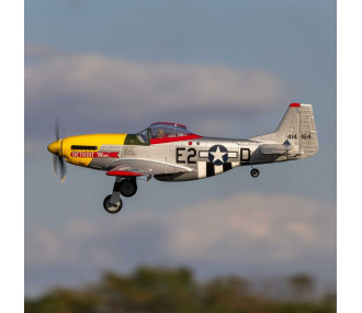 UMX P-51D Mustang "Detroit Miss" BNF Basic con AS3X e selezione SAFE