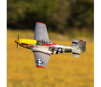 UMX P-51D Mustang "Detroit Miss" BNF Basic con AS3X e selezione SAFE