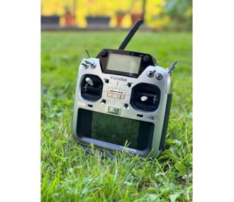 Futaba T26SZ Potless 2.4GHz FASSTest - 3 x R7214SB