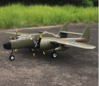 Avión Dynam P-61 Black Widow PNP verde aprox 1,50m