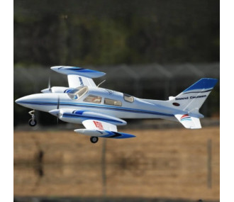 Avion RC Dynam Cessna 310 Grand Cruiser V2 Bleu bimoteur PNP 1280mm