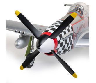 Avion E-FLITE P-51D MUSTANG BIG BEAUTIFUL DOLL (env.1.5m) BNF (EFL-3359)