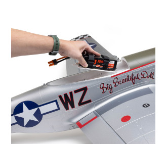 Avion E-FLITE P-51D MUSTANG BIG BEAUTIFUL DOLL (env.1.5m) BNF (EFL-3359)