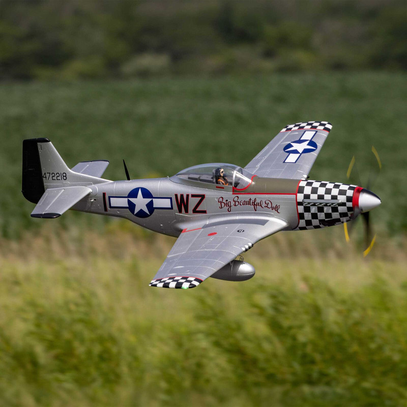 Avion RC E-flite P-51D Mustang « Big Beautiful Doll » 1,5 m PNP – EFL-3360