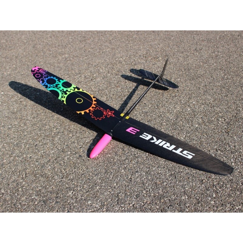 F3K Strike 3 rainbow gears - 1m

The translation is:

F3K Strike 3 rainbow gears - 1m

**Note:**  
- "F3K" refers to a class of radio-controlled glider (Discus Launch Glider).
- "Strike 3" is likely the model name.
- "Rainbow gears" could refer to multico
