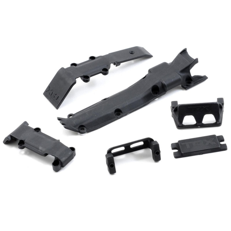 Traxxas 7037 front/rear/transmission cover plate